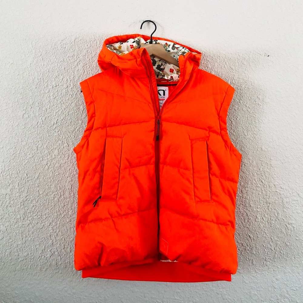 Kari Traa Tango Red Hooded Rothe Down Puffer Vest